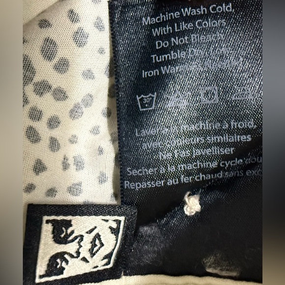 🖤 Obey Abstract Dot Print Short Sleeve Button Up Shirt Men’s Small Cream Black - Picture 10 of 11